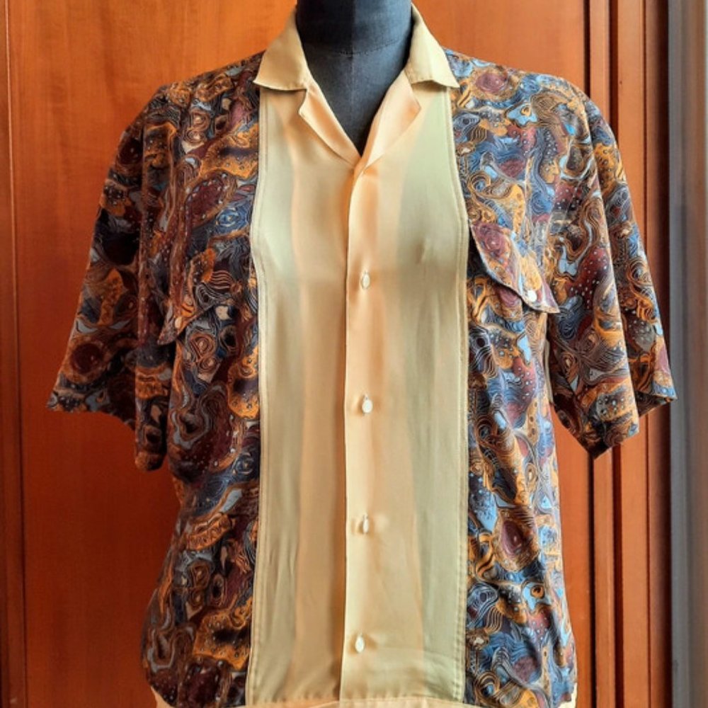 💫 2 for $30 💫 Vintage Italian 1980's Lightweight Shirt